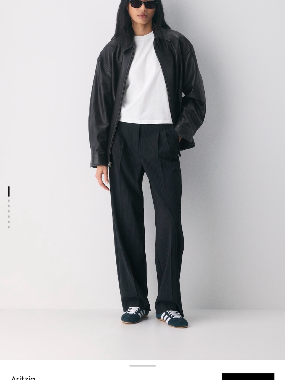 Aritzia Navy Effortless Pant with White Waistband Trim
